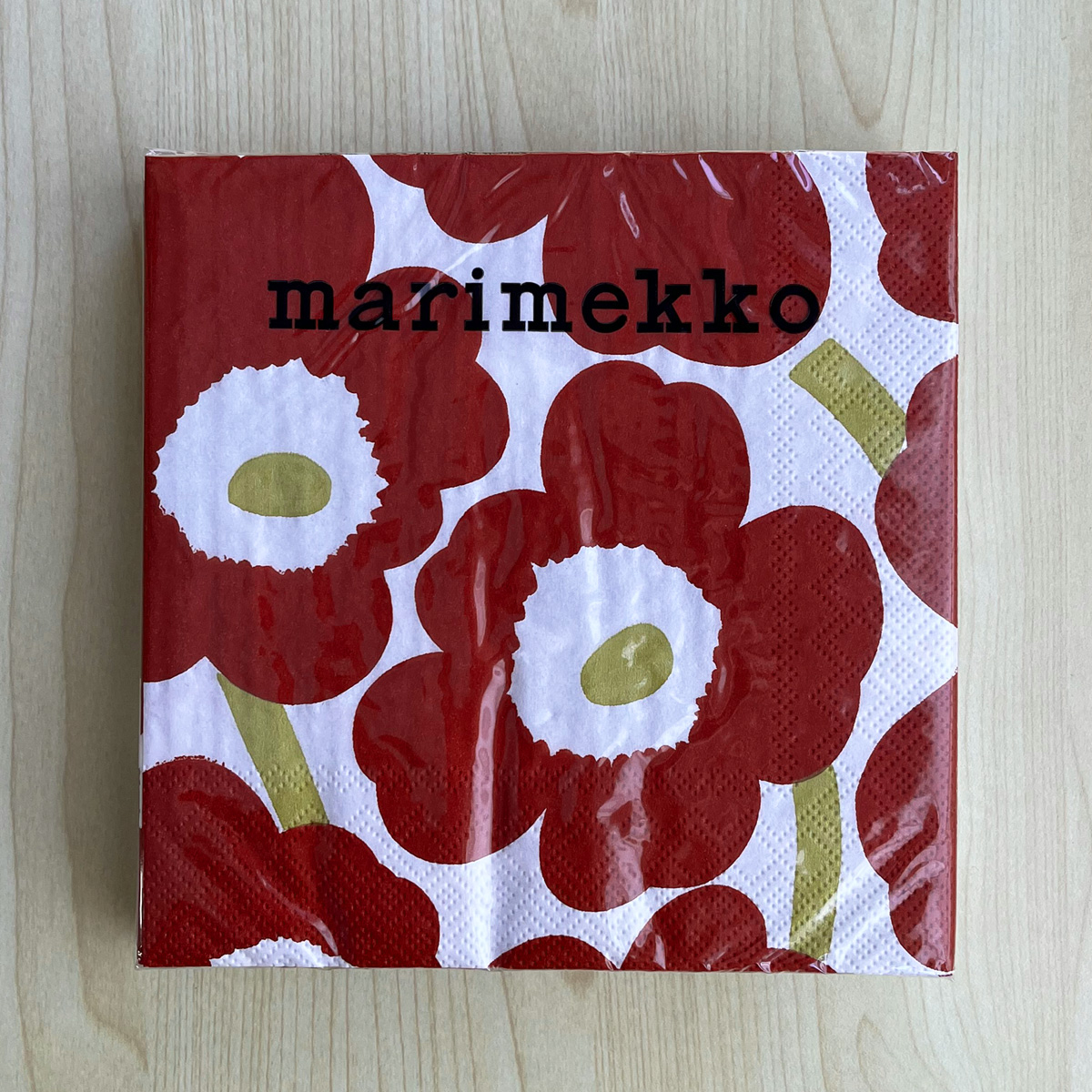 マリメッコ marimekko ペーパーナプキン 紙ナプキン ランチサイズ 20枚 552615 UNIKKO ウニッコ dark red gold ホワイト+ダークレッド系